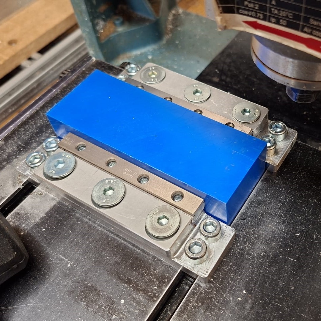 Two piece vise